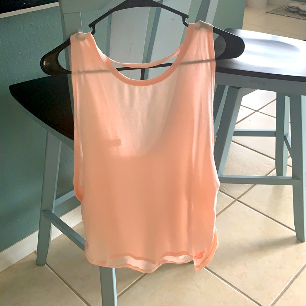 Women’s workout top